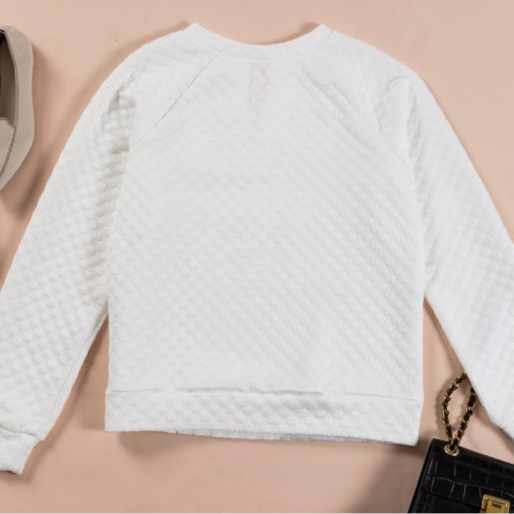 White V Neck Quilted Long Sleeve Top - Picture 4 of 6
